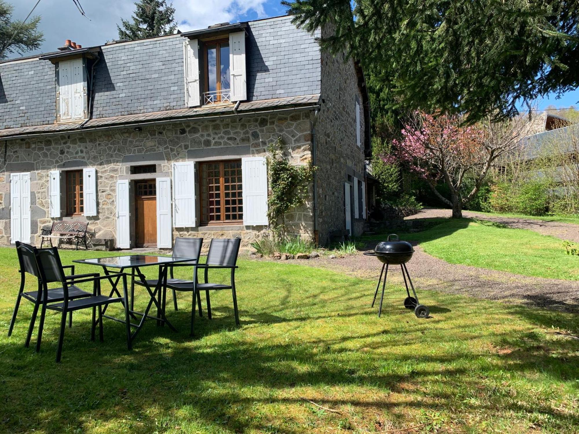 Jardin/parking Prive 4 Personnes Apartment