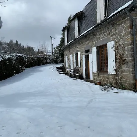Charmant Appartement Jardin/Parking Prive 4 Personnes La Bourboule Exterior foto
